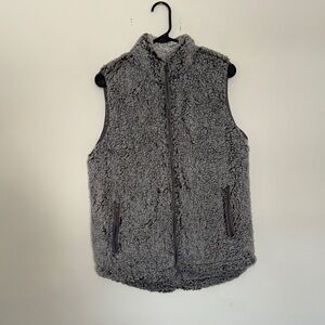 Thread & Supply | Gray Sherpa Vest